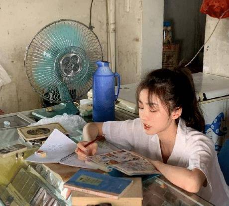 怎么弄皇冠信用_“宾馆卫生间的把手怎么弄皇冠信用,怎么用啊?”评论区又驾车了?哈哈哈