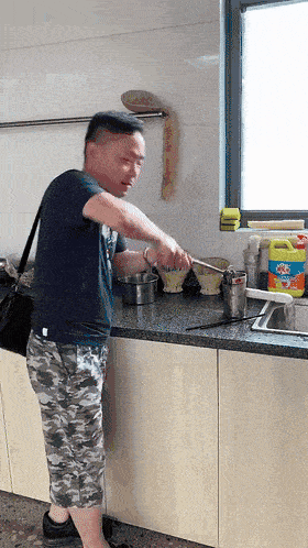 怎么弄皇冠信用_“宾馆卫生间的把手怎么弄皇冠信用,怎么用啊?”评论区又驾车了?哈哈哈