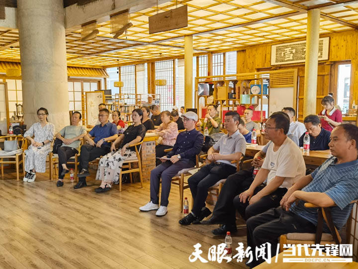新2会员_49人“领证”了新2会员!遵义籍省、市级2022年作协新会员名单公布