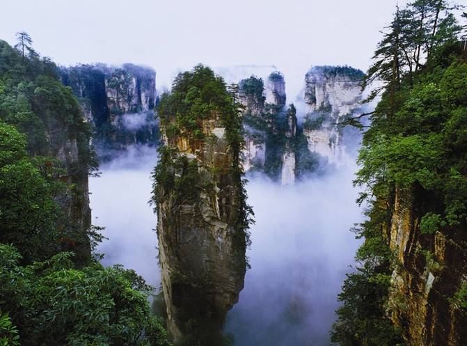 如何找当地皇冠代理_张家界旅游攻略:如何规划张家界最佳旅行路线?找当地私人地陪导游解决如何找当地皇冠代理!