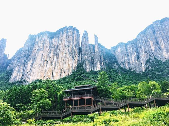 如何找当地皇冠代理_恩施旅游攻略:如何规划恩施最佳旅行路线?找当地私人地陪导游解决如何找当地皇冠代理!