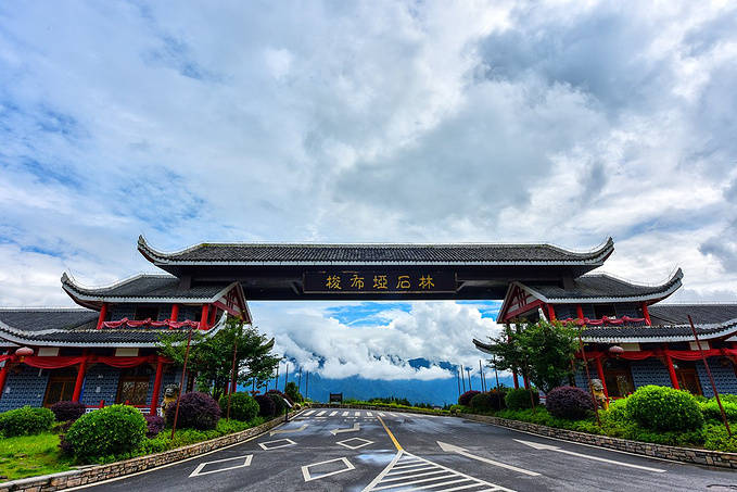 如何找当地皇冠代理_恩施旅游攻略:如何规划恩施最佳旅行路线?找当地私人地陪导游解决如何找当地皇冠代理!