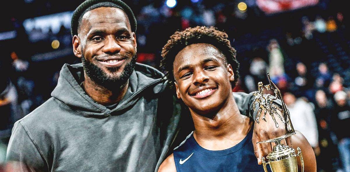 NBA篮球比赛_布朗尼被允许参加篮球比赛NBA篮球比赛,詹姆斯发表声明,父子同台,将成为NBA传奇