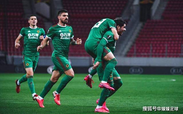 那不勒斯足球_今日足球:那不勒斯vs国际米兰 布赖顿vs狼队