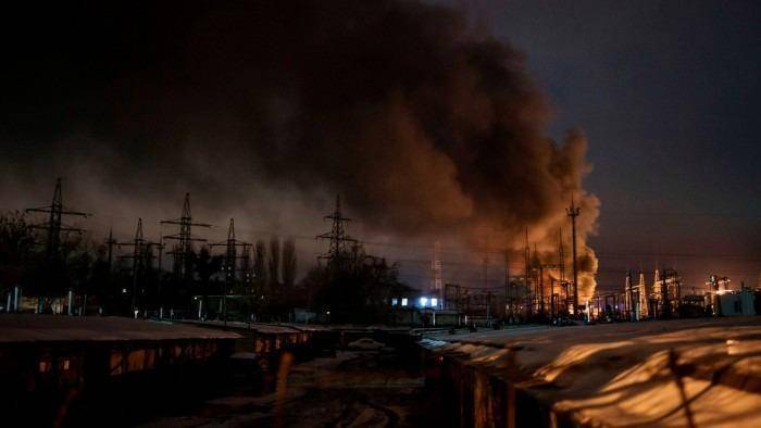 罗马尼亚VS乌克兰_乌克兰要更多武器罗马尼亚VS乌克兰,罗马尼亚援乌火车夜里被炸,现场还有西方军人