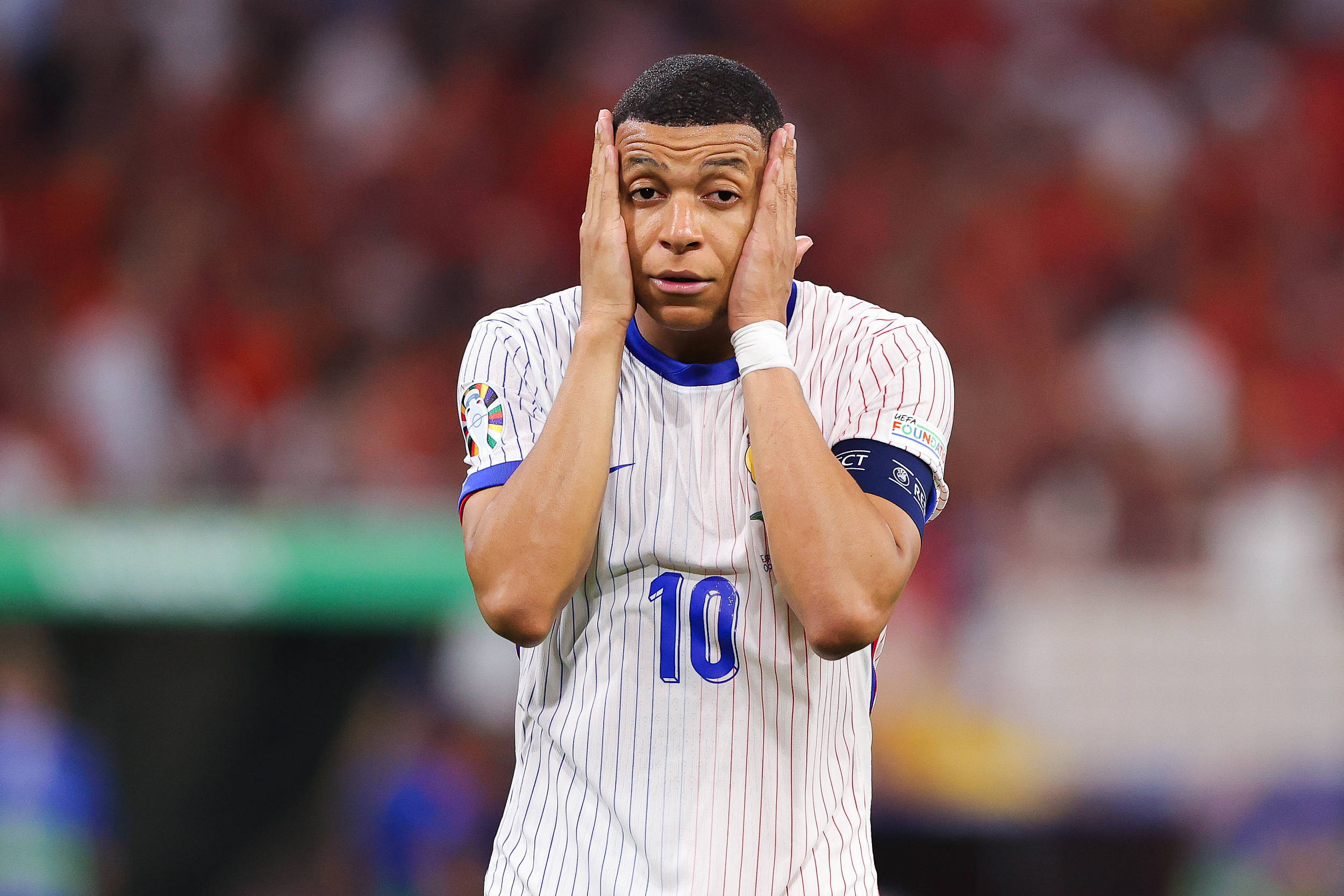 西班牙2:1法国_早安·世界|西班牙2-1逆转法国挺进欧洲杯决赛