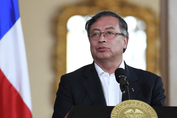 皇冠信用登2代理_特朗普回归已成定局?上台就集火中国!话音刚落皇冠信用登2代理,美后院“失火”