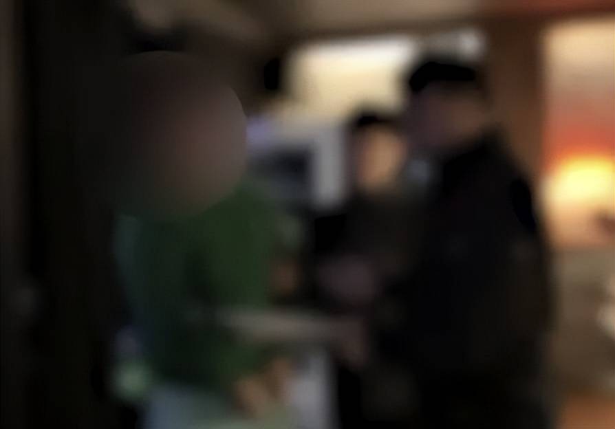 怎么申请皇冠信用盘_中国游客在韩国夜店被灌假酒拒付钱怎么申请皇冠信用盘,遭殴打数小时!3人被抓