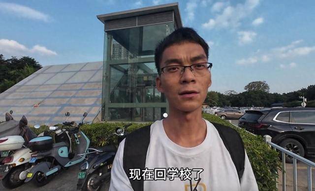 皇冠信用網注册开通_高考16次的唐尚珺回应退学复读质疑:不再走回头路皇冠信用網注册开通,仍在学校,不会退学