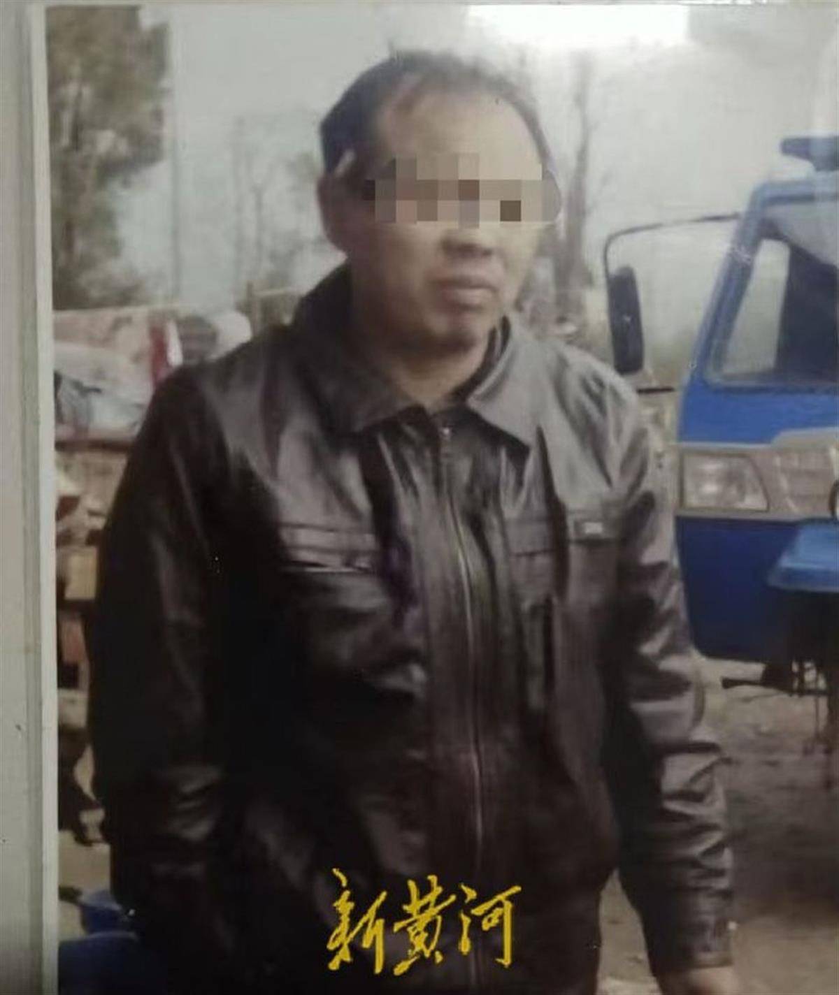 皇冠信用盘需要押金吗_姐姐为亡弟追凶26年:雪天蹲守冻到手裂皇冠信用盘需要押金吗,确认嫌犯后气得舌头咬出血又咽下