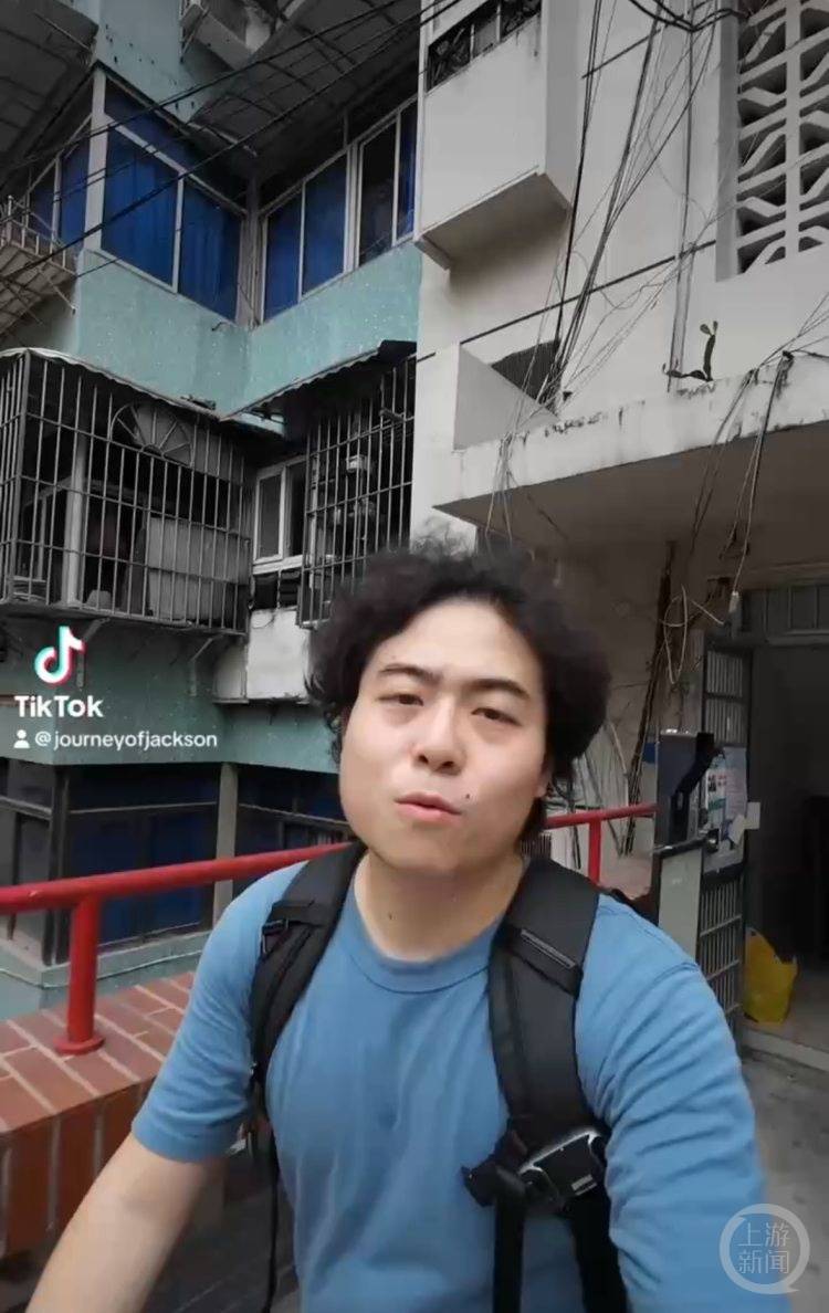 皇冠信用網登123出租_重庆小哥把“上班之路”发到网上皇冠信用網登123出租,全世界网友惊呆了!