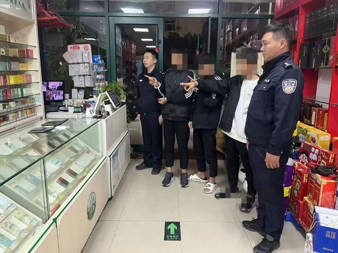 皇冠会员如何申请_2分钟“扫荡”一家店皇冠会员如何申请!山东菏泽警方抓获一盗窃团伙