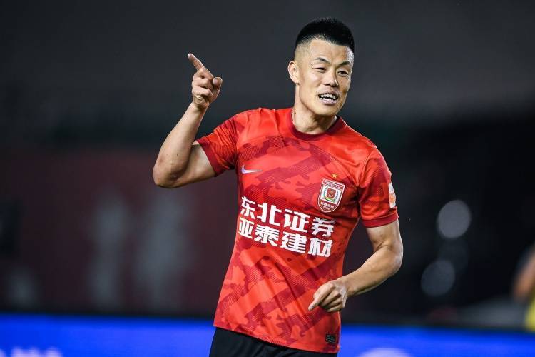 皇冠登录地址_博主:张玉宁伤势不太乐观大概率缺战日本皇冠登录地址,若补招可考虑老将谭龙
