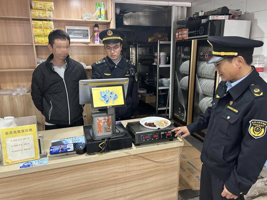 皇冠信用出租_上海这些餐厅被曝光皇冠信用出租,居然在食物里加亚硝酸盐,坑骗老人的“神药神器”被端