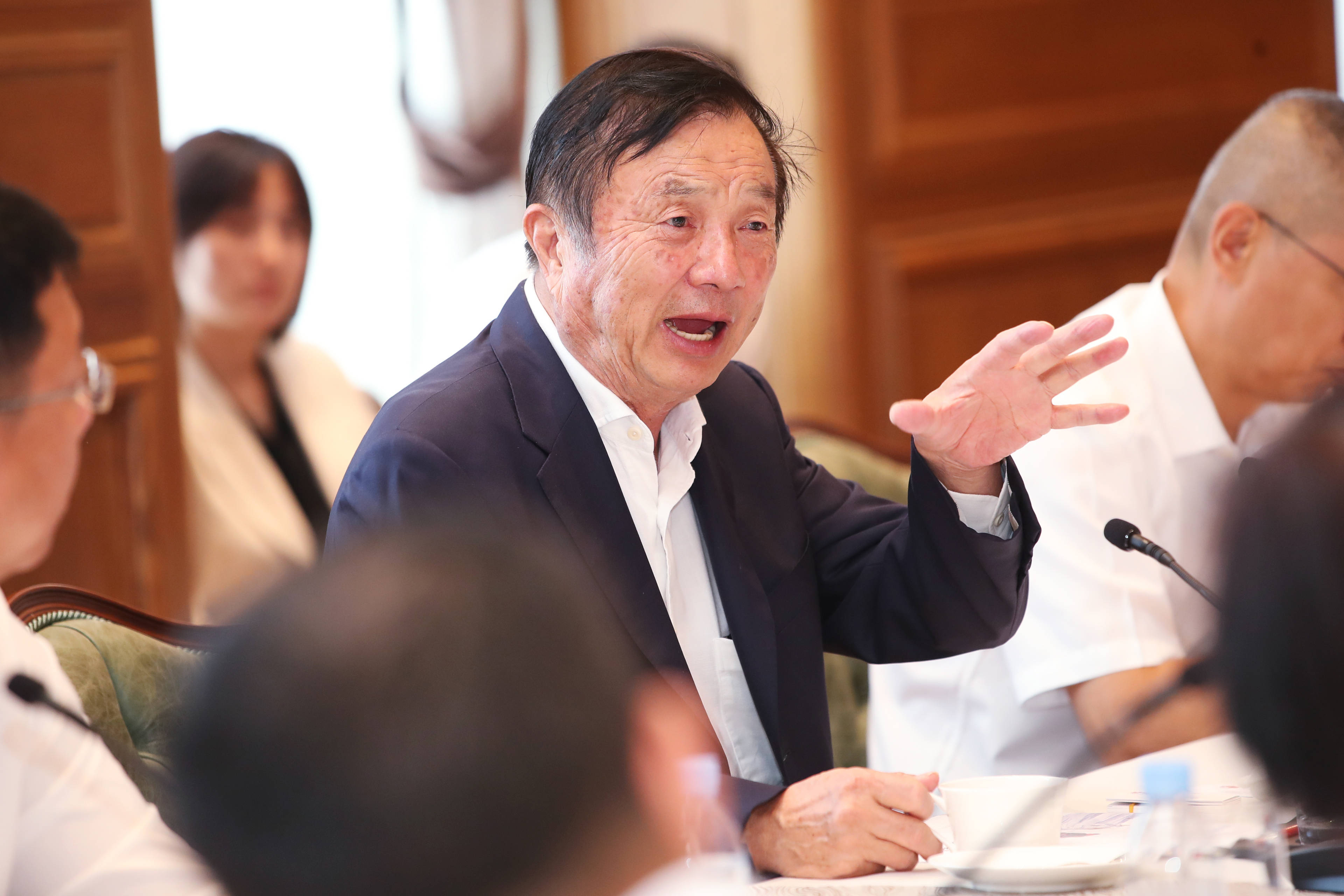 皇冠信用网最新地址_华为定下鸿蒙生态新目标:未来半年到一年皇冠信用网最新地址,10万个应用!
