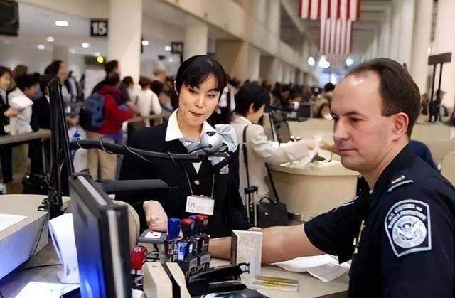 皇冠登3代理注册_美第三次遣返中国非法移民:沈阳接收皇冠登3代理注册,卢旺达成意外目的地?
