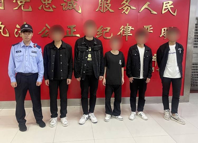 皇冠信用网出租代理_抓获12人皇冠信用网出租代理!广东惠州公安连破4起“拉车门”盗窃案