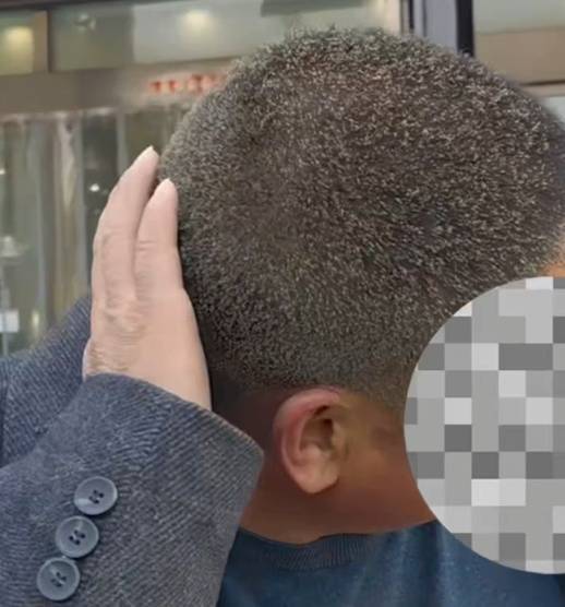 如何代理皇冠信用網_轿车下客后突发自燃如何代理皇冠信用網,司机满头烧成“自来卷”……