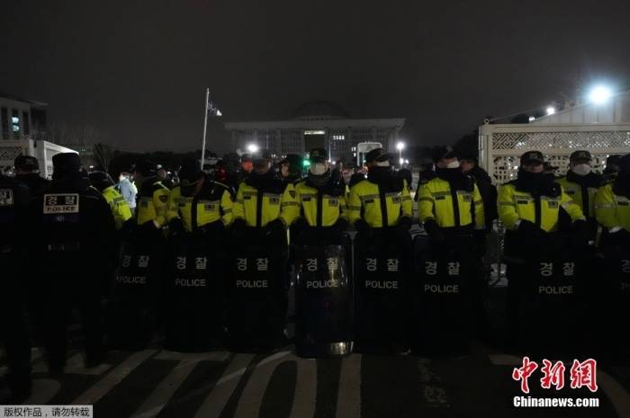 介绍个信用网网址_李在明讲话:戒严令已解除介绍个信用网网址,要求军警尽快撤离