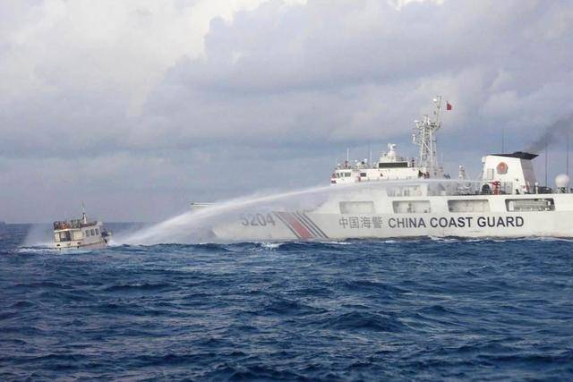 皇冠信用网在线注册_海警船闯不过中方防线皇冠信用网在线注册,菲律宾迈出危险一步:解放军的机会来了?