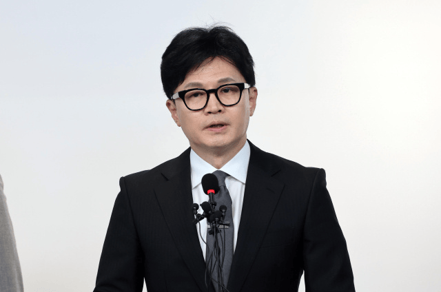 皇冠信用代理注册_韩国政坛再生变 朝野政党“统一战线”推进弹劾 尹锡悦:奉陪到底