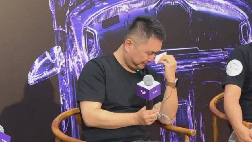皇冠信用網占成代理_都是裁员皇冠信用網占成代理,极越CEO夏一平被围堵,为何丁磊却能“体面”离场?