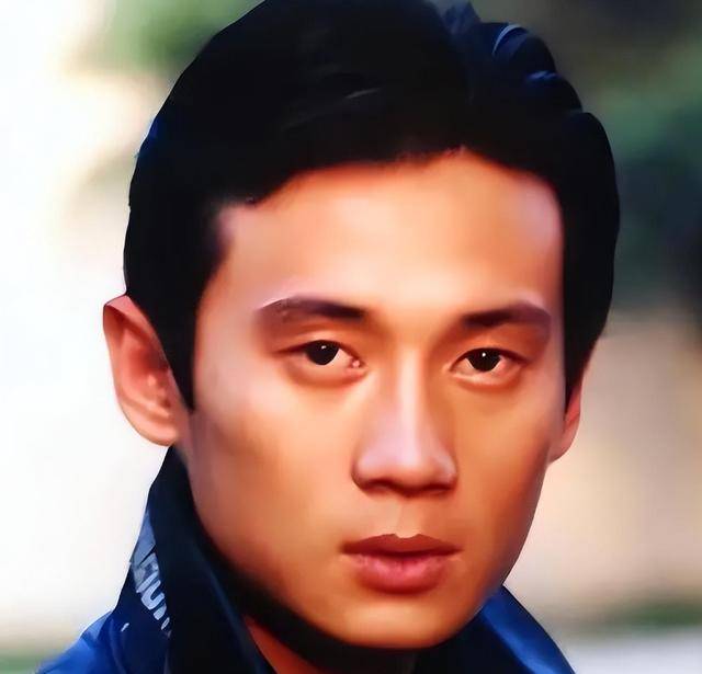 如何注册皇冠足球代理_“戏里”是父女如何注册皇冠足球代理,“戏外”是夫妻,他们关系公开时,孩子都8岁了