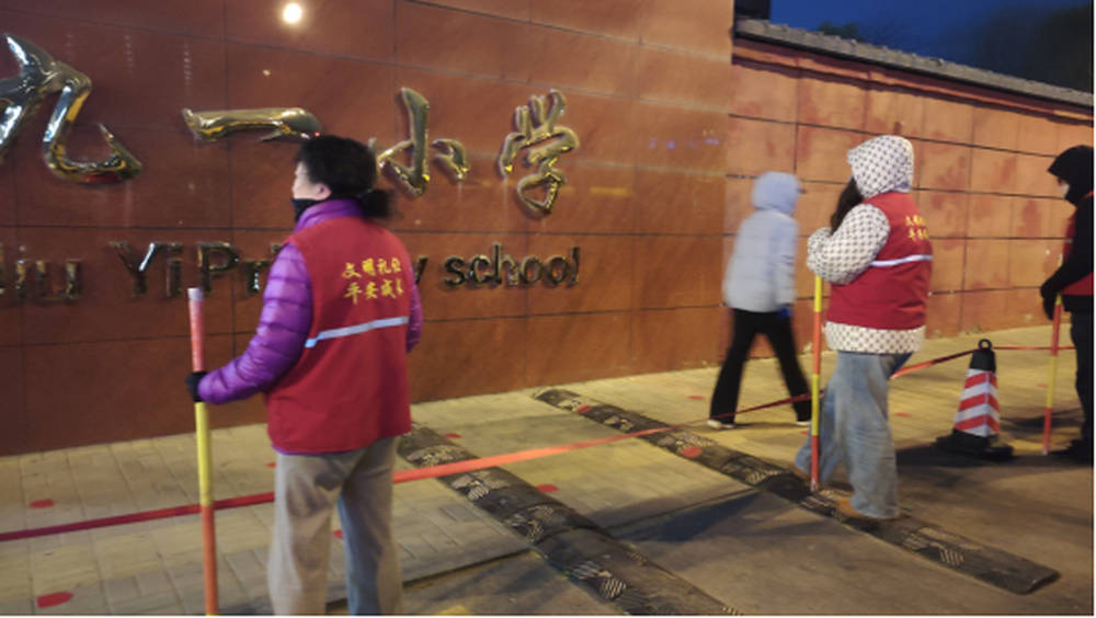 皇冠信用网代理_山西太原各中小学门口交通拥堵不堪皇冠信用网代理,安全隐患不容忽视