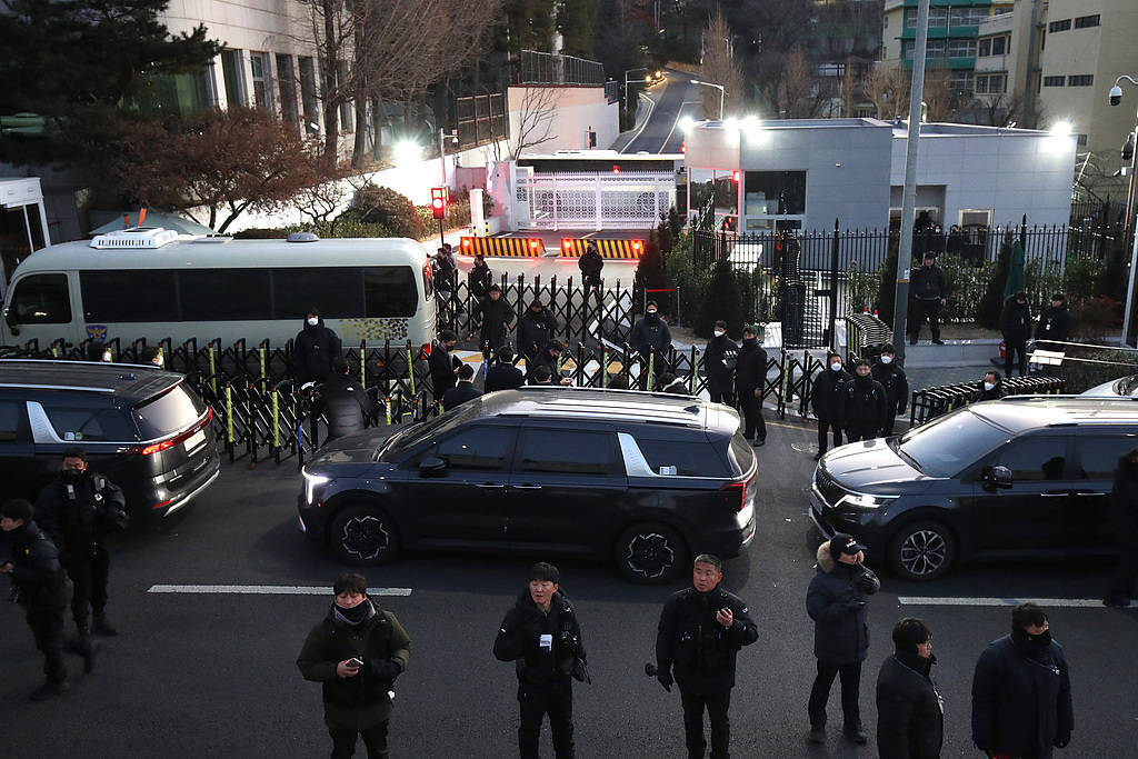 皇冠体育_韩国总统警卫处:公调处擅自闯入总统官邸 将追究其法律责任