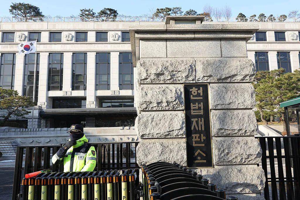 皇冠体育_法学博士:韩国抓总统没抓到暴露司法体系矛盾皇冠体育,将推动相关改革