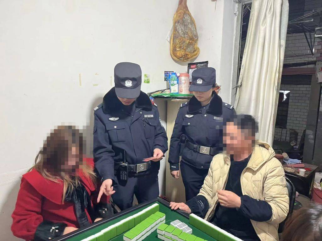 皇冠会员开户申请_昆明出动两千余名警力检查重点区域皇冠会员开户申请,整改115个问题隐患