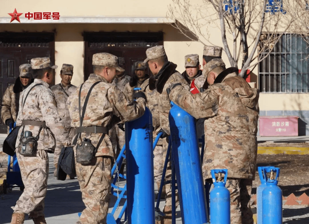 新2线路_别怕新2线路,运-20来了!子弟兵来了!