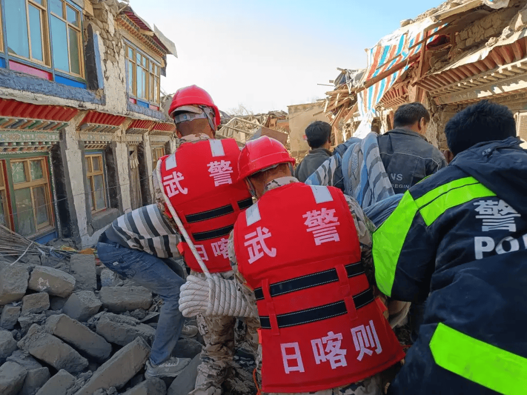 新2线路_别怕新2线路,运-20来了!子弟兵来了!