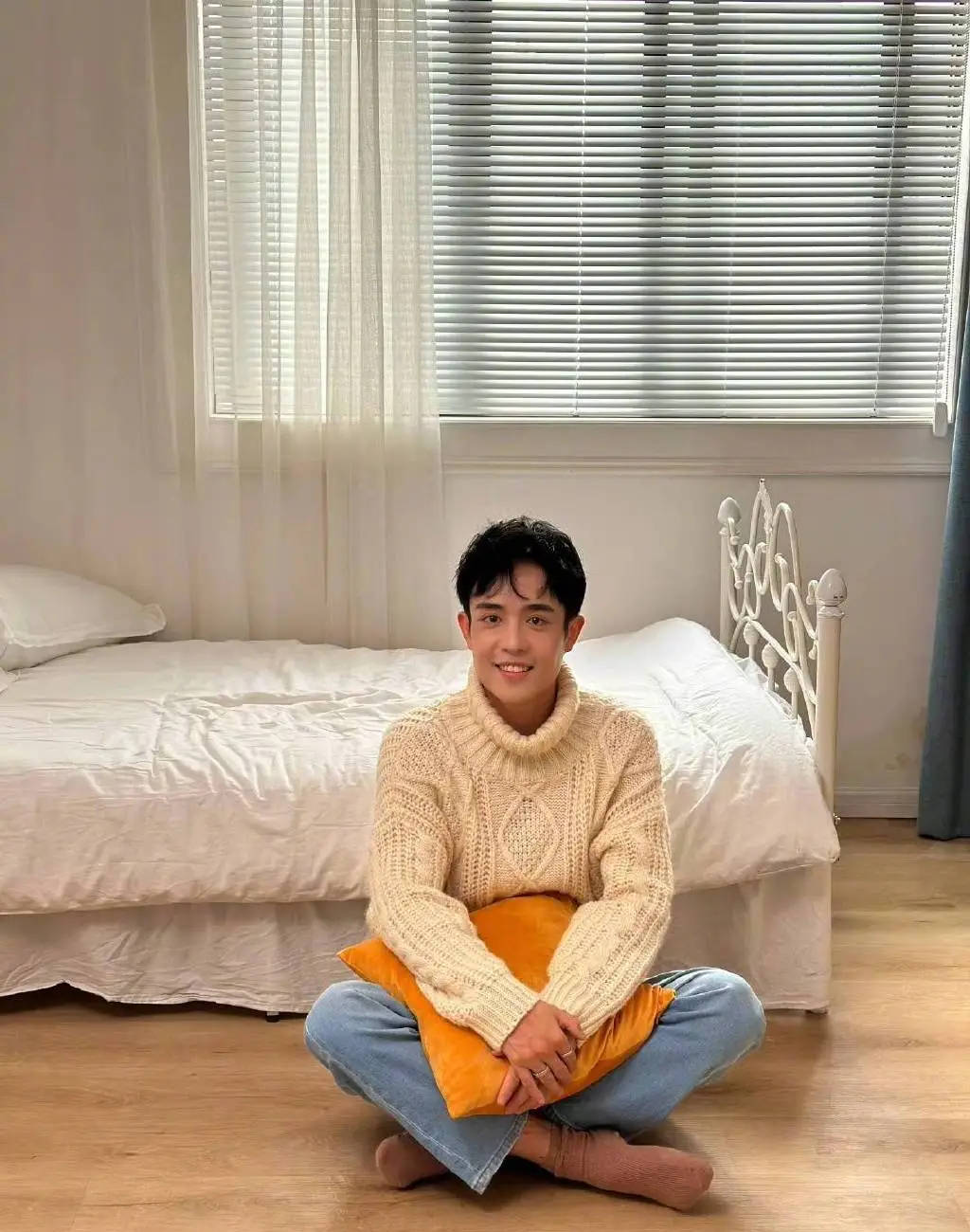 欧洲杯足球平台_演员王星委托律师发声明:协助处理包括但不限于离开泰国后的相关服务