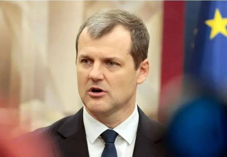 皇冠网址_非要来惹中方?立陶宛驱逐中国外交官后皇冠网址,新总理再对华出手