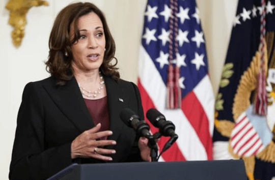 皇冠信用网注册_拜登安排国葬皇冠信用网注册,美国全国哀悼,希拉里再度出山?特朗普对降旗表示不满