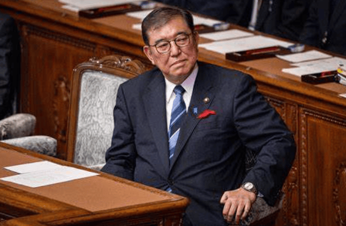 皇冠信用网出租_石破茂一举轰动全球!日本一夜风向大变皇冠信用网出租,中方即刻表态,美国没料到