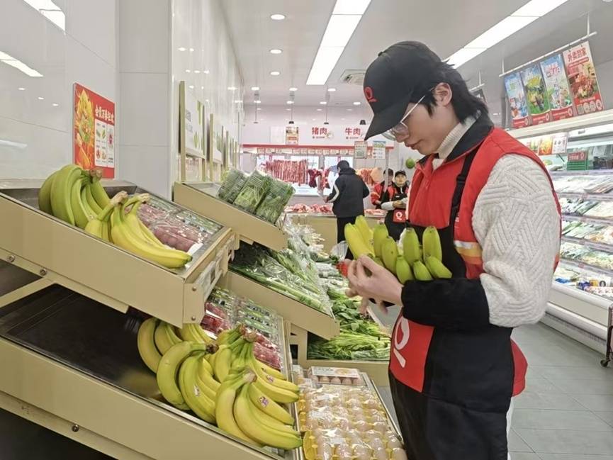 皇冠信用盘注册_起跑2025 | 从“开张”第一单看消费市场活力满满