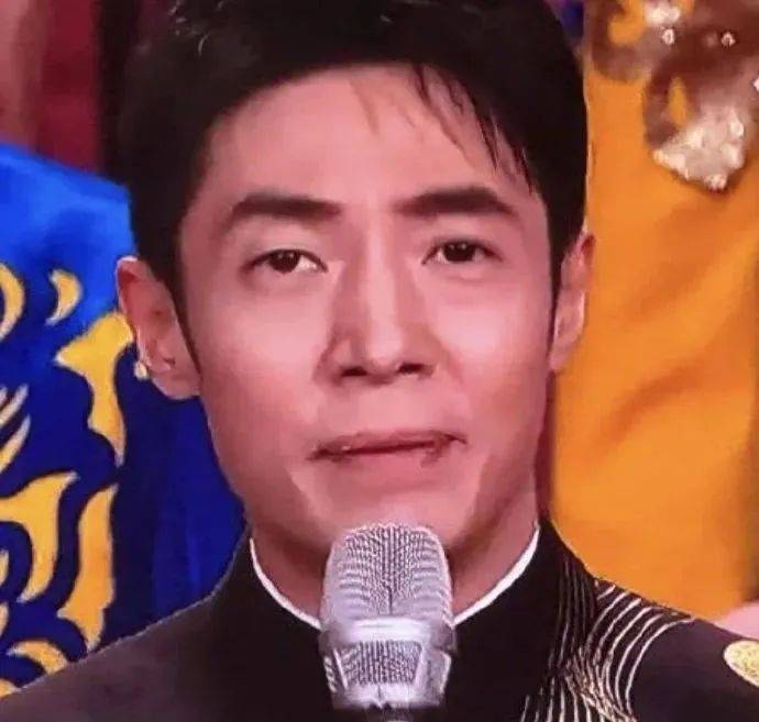 奥运会足球_女演员金晨春晚出状况奥运会足球?最新回应