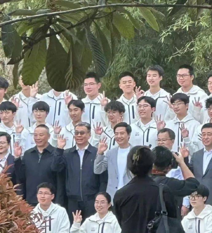 皇冠信用網需要押金吗
_雷军回应如何保持好身材:英语不好已经让母校“蒙羞”皇冠信用網需要押金吗
,不能再形象欠佳