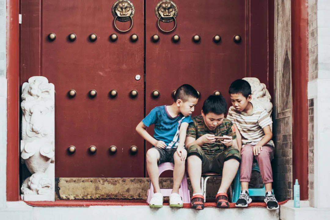 皇冠信用网代理
_学生禁玩手机皇冠信用网代理
,催生孩子间的地下交易