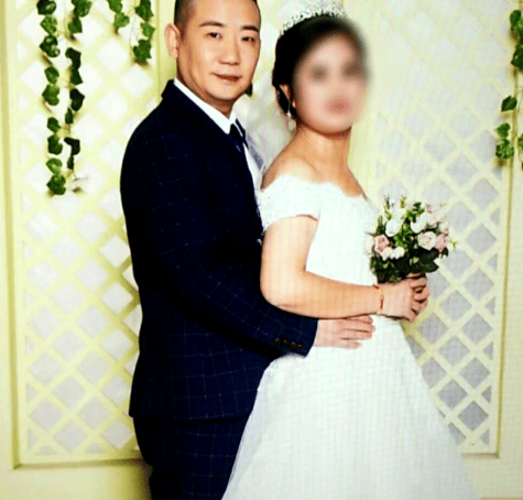 马来西亚MFL杯U23
_贵阳一男子到公墓祭奠亡妻马来西亚MFL杯U23
,却发现骨灰竟然不见了!得知真相后,他心酸又无奈......