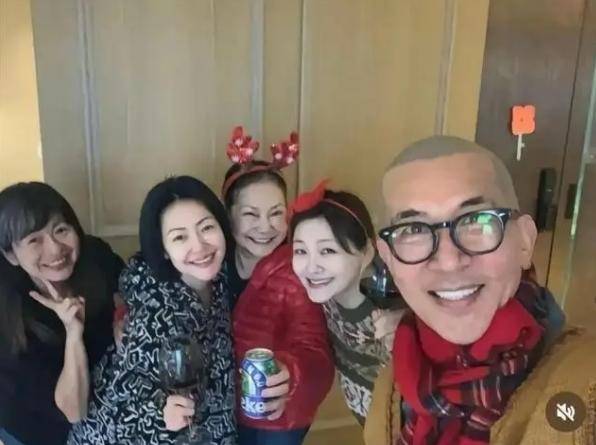 皇冠信用网代理申条件
_大S价值45万名牌包出现在小S女儿手上皇冠信用网代理申条件
,小玥儿好可怜!