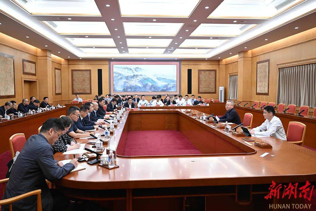 皇冠登一登二登三区别
_湖南省委书记走进购物广场皇冠登一登二登三区别
,为的不仅是你我“买买买”