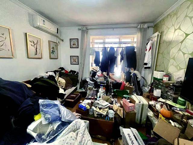 皇冠信用网开号
_在蟑螂屋里叠衣服皇冠信用网开号
,我挣到了100万