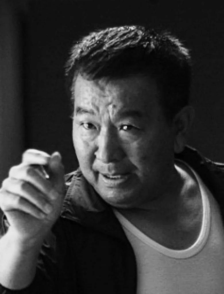 皇冠皇冠信用开户
_导演、演员郭少雄皇冠皇冠信用开户
,凌晨因病离世
