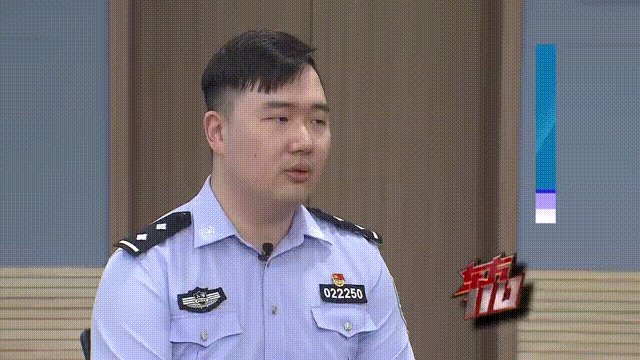 介绍个信用网址多少
_37岁痴情女子倾尽百万泡面果腹仍坚持转账:帮介绍个信用网址多少
他有种使命感