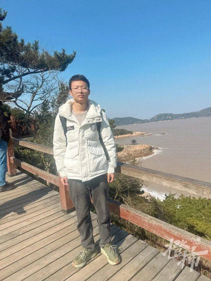信用网皇冠申请注册
_甘肃失联27天大四男生确认落入黄河!家属:如果有打捞设备信用网皇冠申请注册
,请帮帮我们