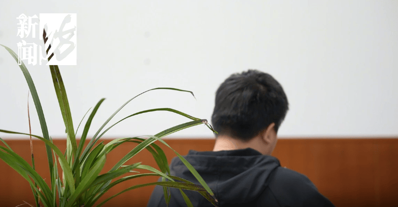 皇冠信用网申请
_上海警方披露:3对夫妻来沪作案皇冠信用网申请
,5天30人受害!作案细节