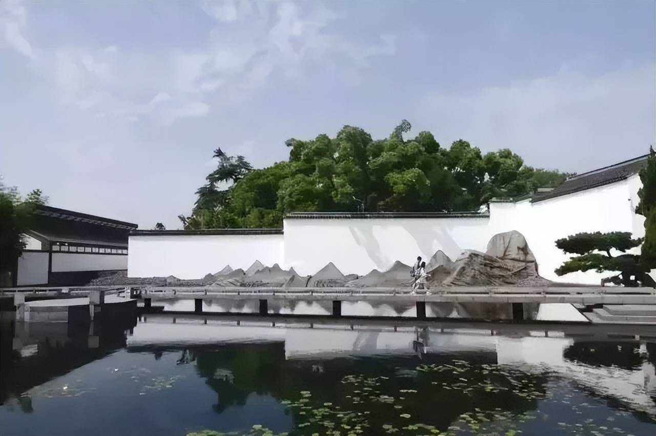 如何申请皇冠信用網
_口碑爆棚!观众打飞的乘高铁涌向上海如何申请皇冠信用網
,从早到晚排长队!沪上新顶流创纪录